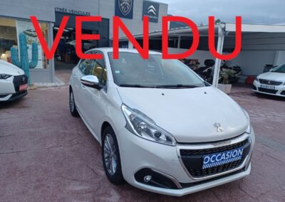 PEUGEOT 208 ALLURE