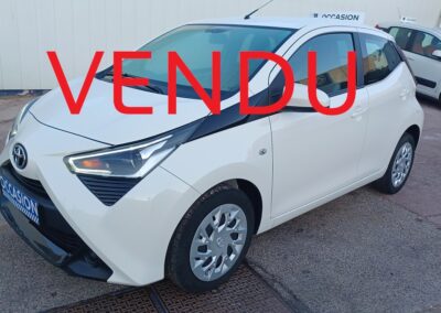 TOYOTA AYGO X-PLAY