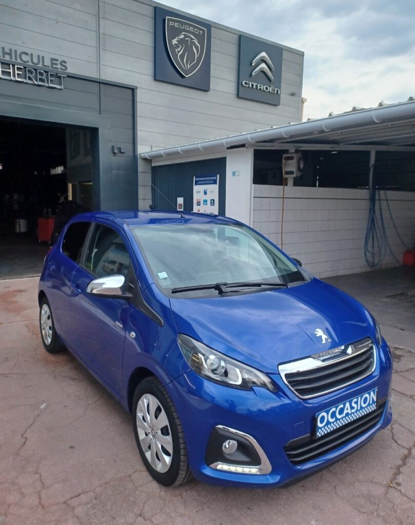 car-dealer-24